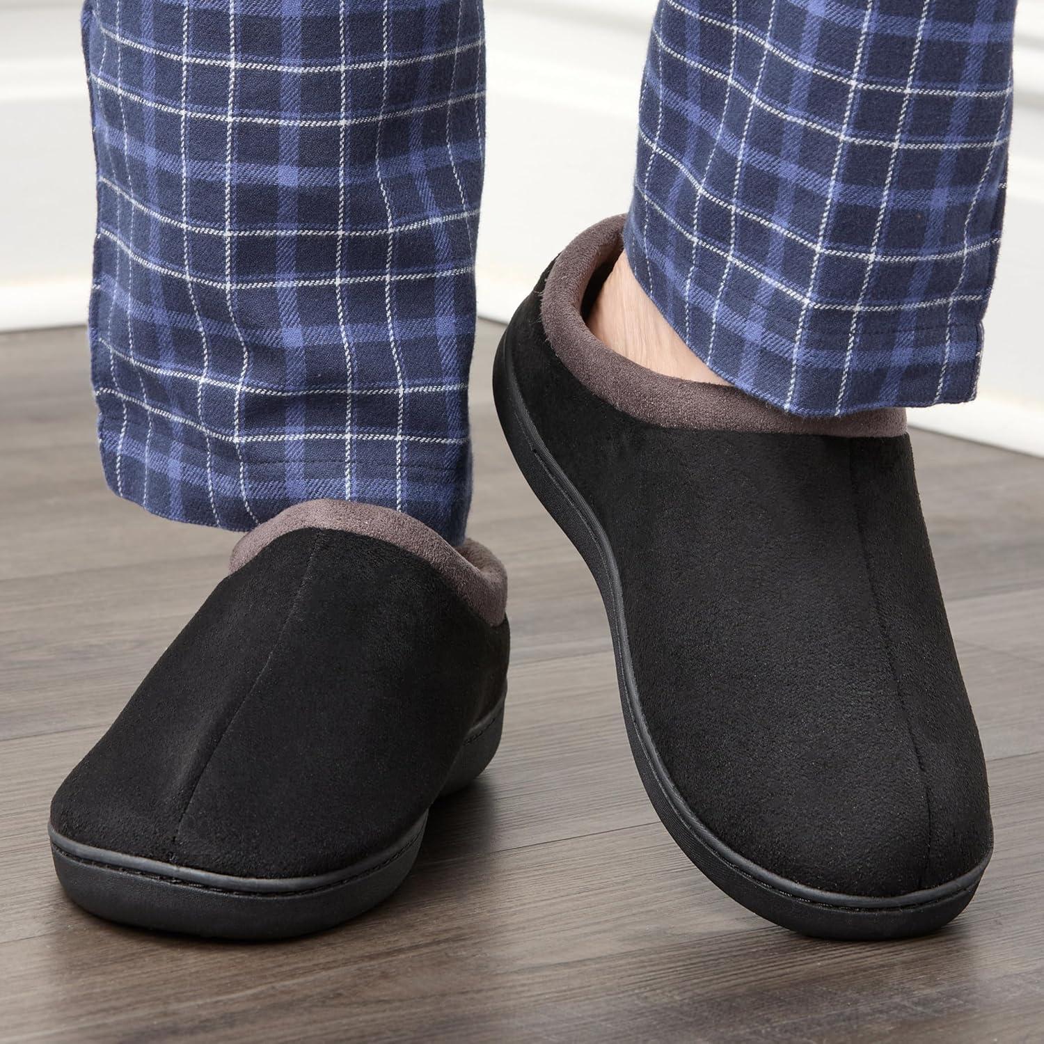 imageFruit of the Loom Mens Memory Foam Slippers Microsuede Clogs IndoorOutdoor Machine Washable Zapatillas CmodasBlack