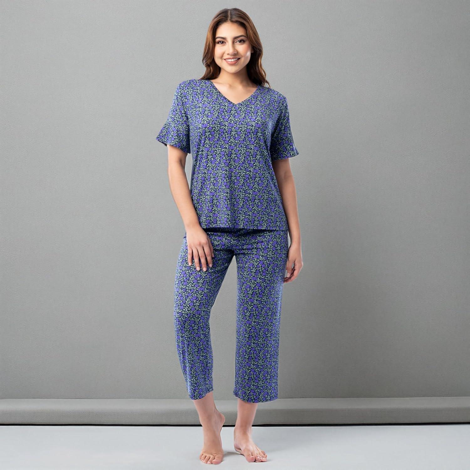 image:imageFruit of the Loom Womens 360 Stretch Ruffle Sleeve Vneck Tee and Capri Sleep Pajama SetSmall Bloom